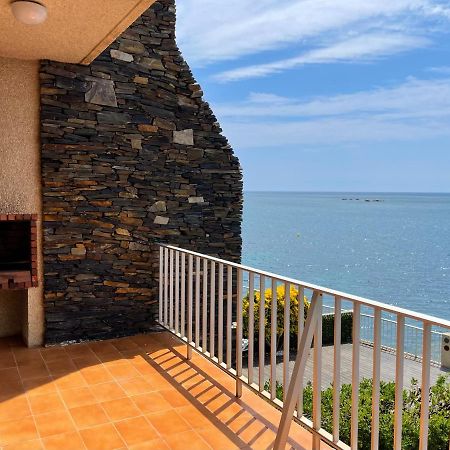 Luminoso Apartamento Frente Al Mar Con Piscina Ρόζες Εξωτερικό φωτογραφία