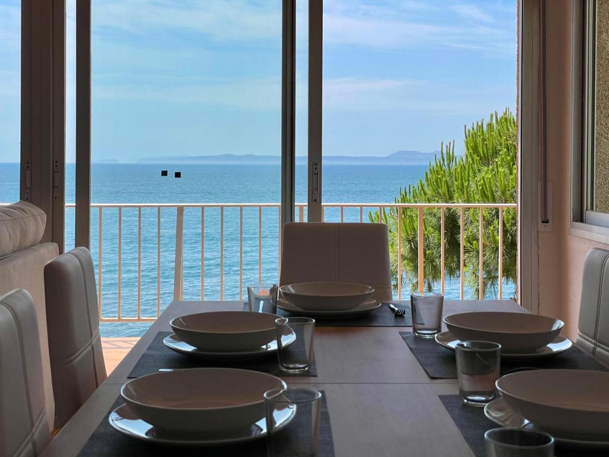 Luminoso Apartamento Frente Al Mar Con Piscina Ρόζες Εξωτερικό φωτογραφία