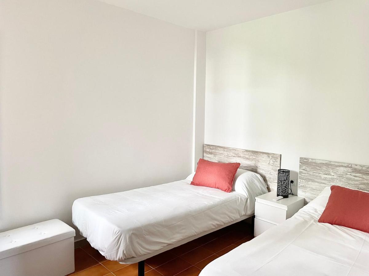 Luminoso Apartamento Frente Al Mar Con Piscina Ρόζες Εξωτερικό φωτογραφία