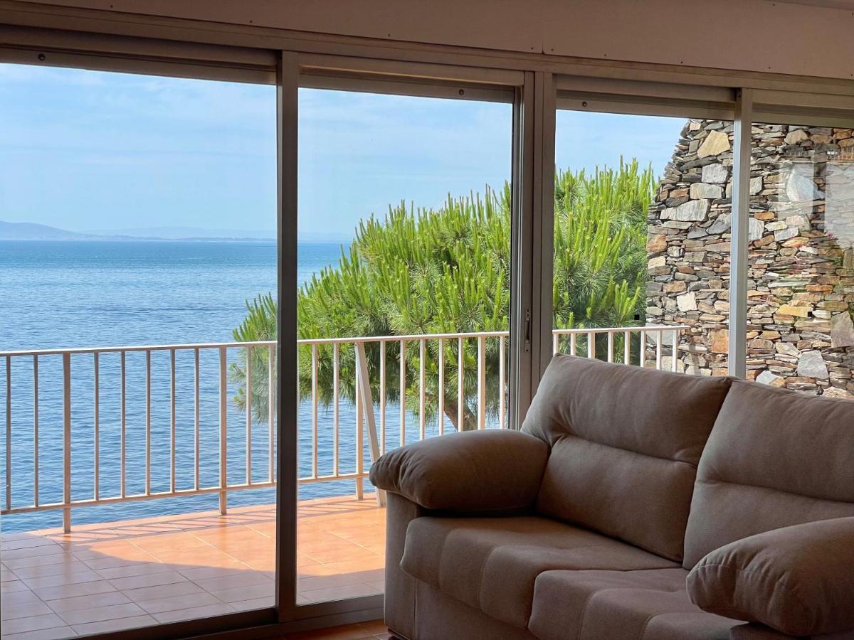 Luminoso Apartamento Frente Al Mar Con Piscina Ρόζες Εξωτερικό φωτογραφία
